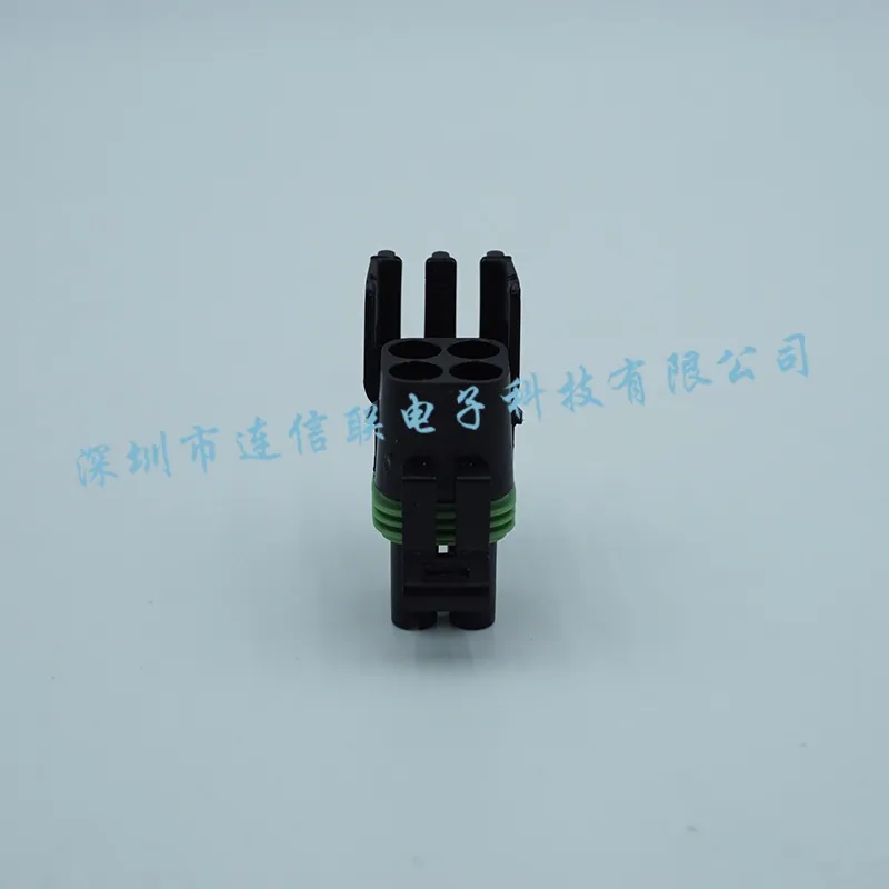 12015798 (2).webp