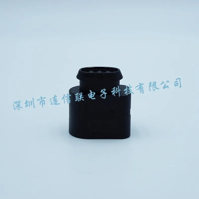 1-1394416-1 (2).webp