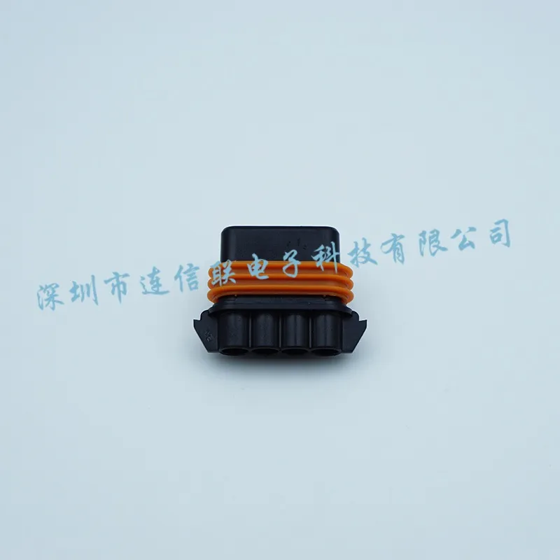 12162144 (2).webp