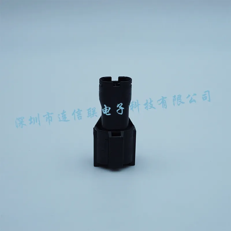 MG640322-5 (3).webp