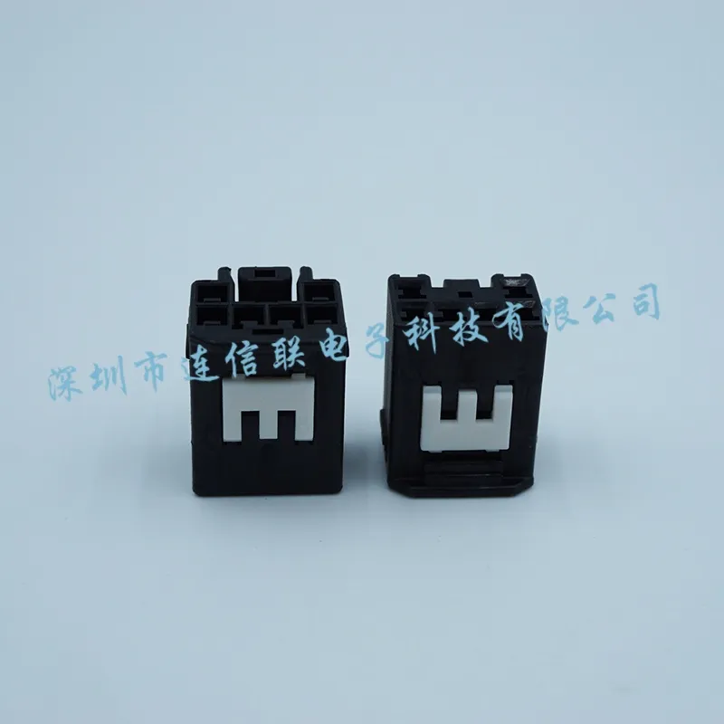MG651044-5 (4).webp