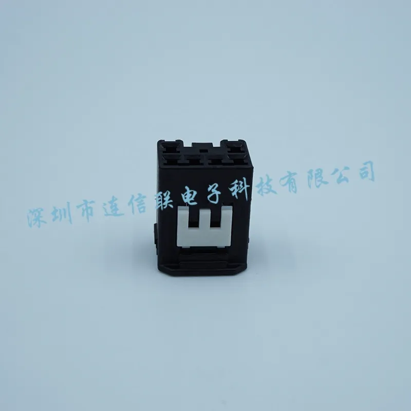 MG651044-5 (2).webp