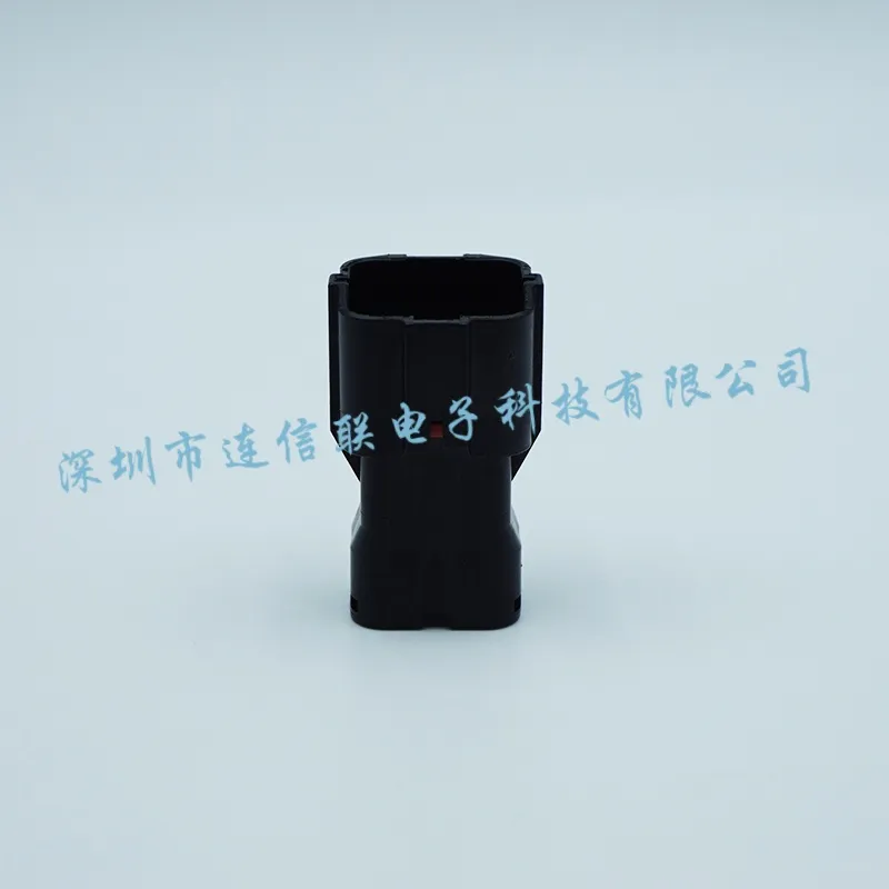 MG640337-5 (2).webp