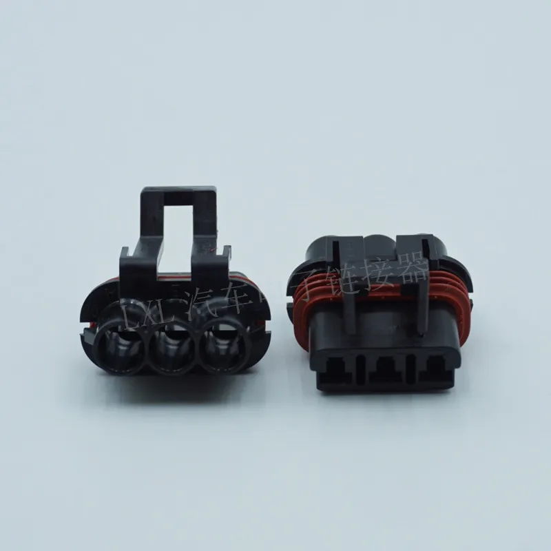 12040977- (5).webp