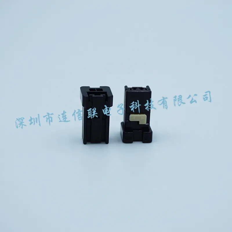 ZE05-2S-HU/R (Hirose)